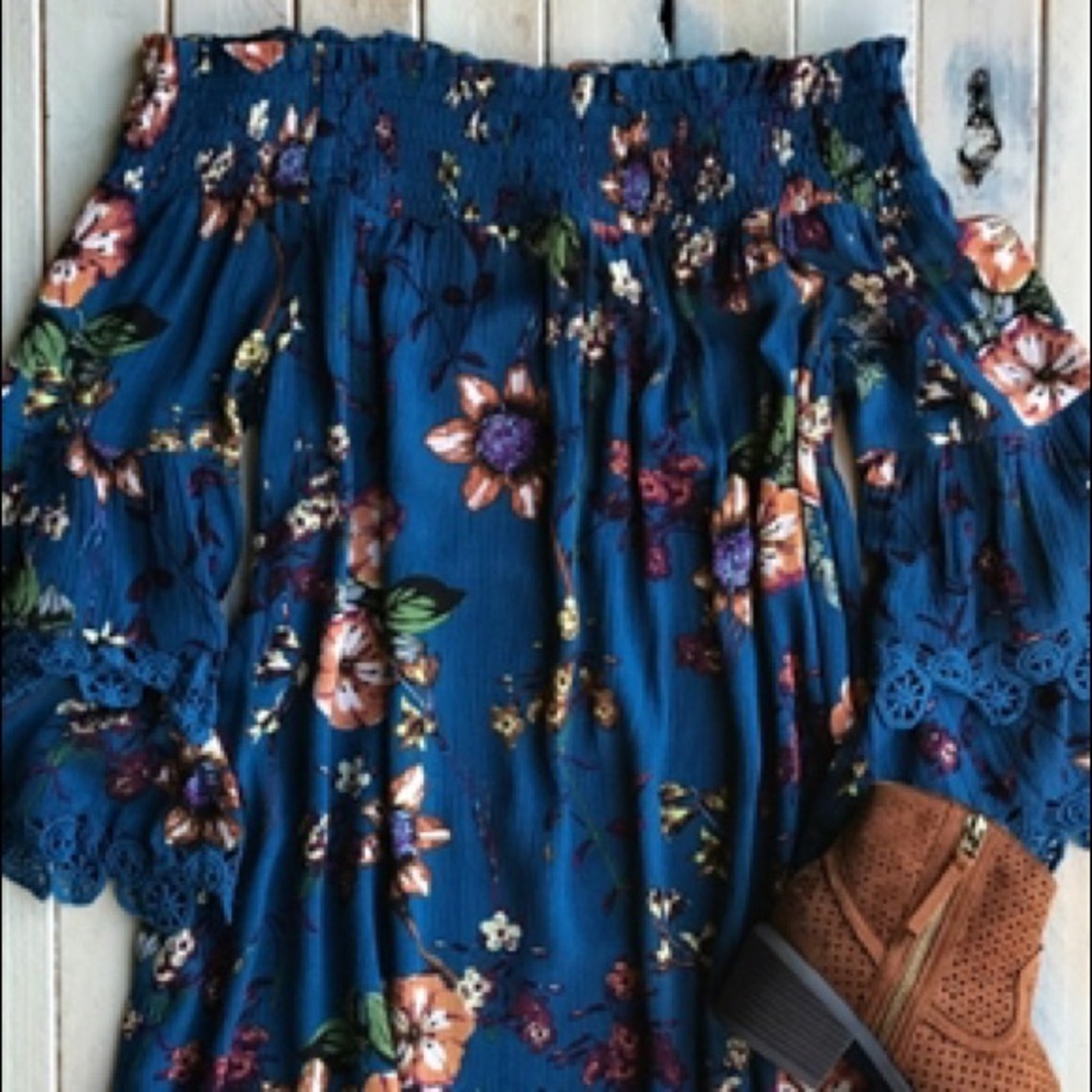 SOLD Off shoulder boutique Dress NWT